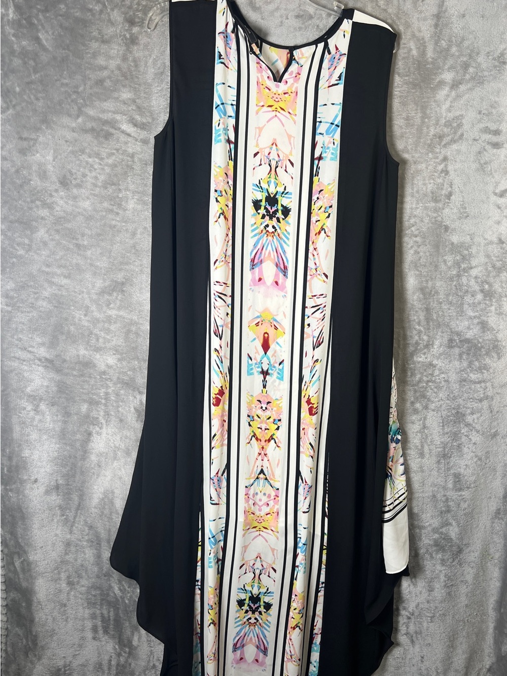 BCBGMaxAzria Black & White High-Low Dress with Multicolor Floral Panels - Picture 4 of 10